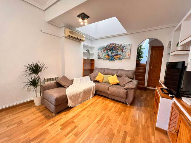 Piso en Alquiler en N/A en Palacio