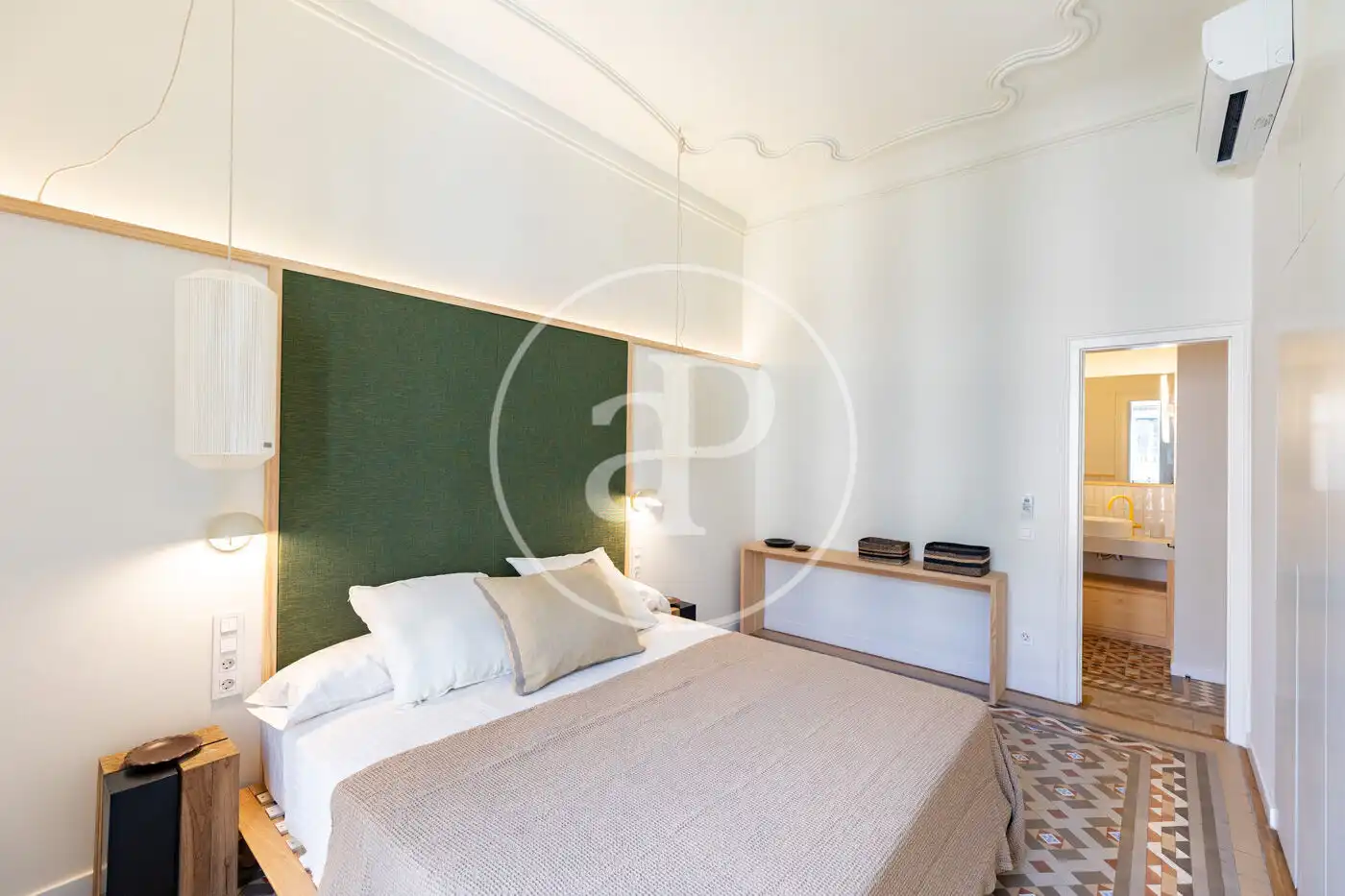 Schlafzimmer von Wohnung zum Verkauf in Barcelona mit Klimaanlage, Heizung und Möbliert