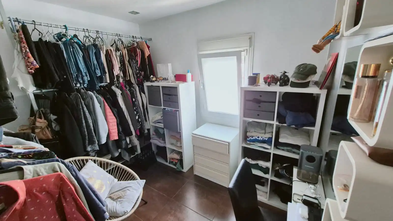 Bedroom of Flat for sale in Sevilla  with Air Conditioner, Oven and Washing machine