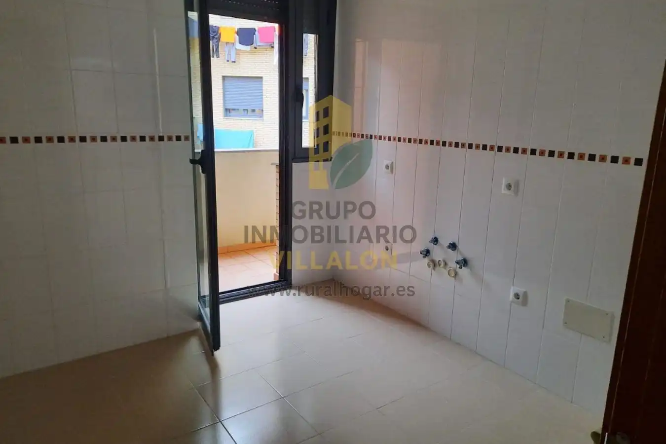 Piso en venta en León Capital  con Calefacción y Terraza