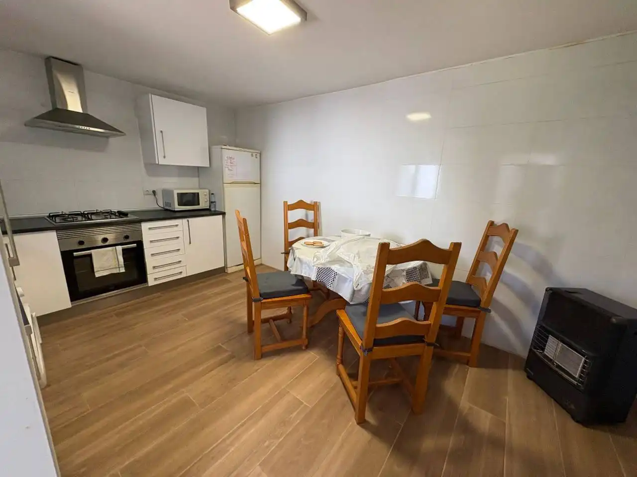 House with garden for sale in Calle Tilos, imagen 14