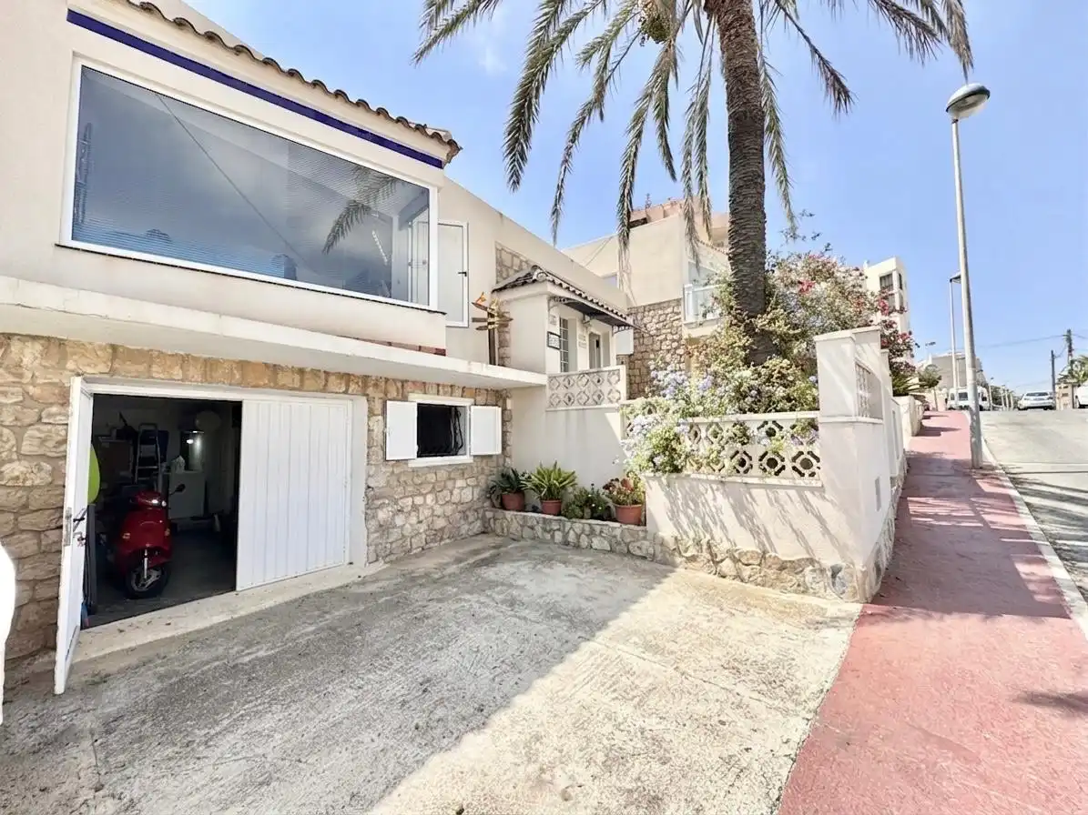 Casa o xalet de lloguer a Cabo Cervera
