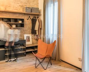 Dormitori de Apartament de lloguer en  Barcelona Capital amb Aire condicionat i Calefacció