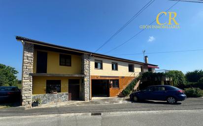 Vista exterior de Casa o xalet en venda en Gijón  amb Terrassa