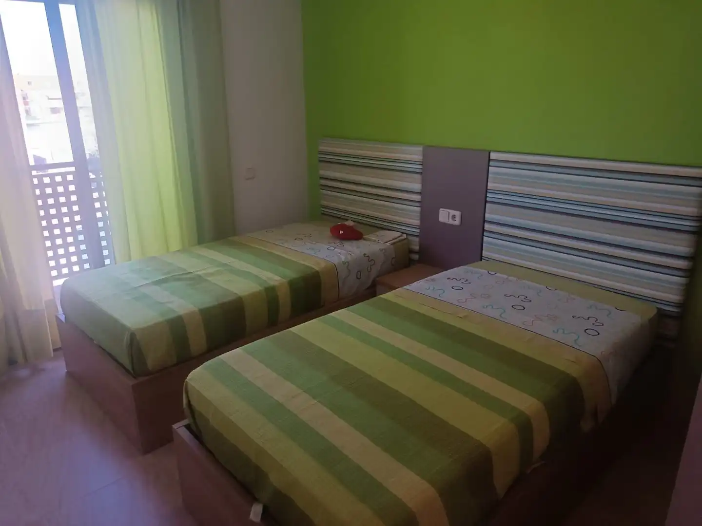 Habitación de Dúplex en venta en Deltebre con Aire acondicionado, Calefacción y Terraza