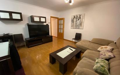 Living room of Apartment for sale in  Albacete Capital  with Air Conditioner, Heating and Parquet flooring