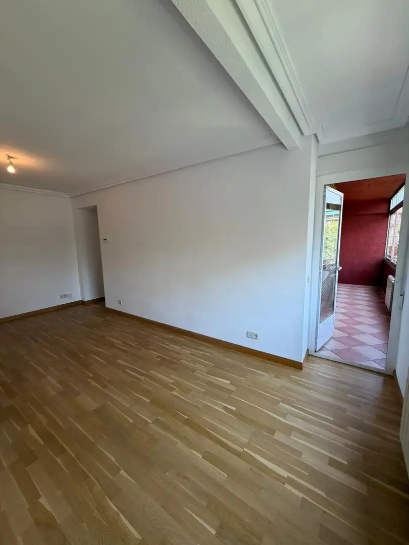 Living room of Flat for rent in Madrid  with Heating