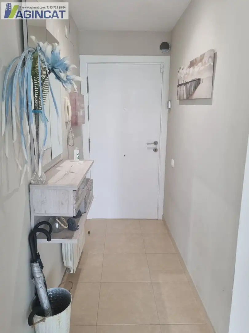 Ático en venta en Sabadell con Terraza, Amueblado y Alarma