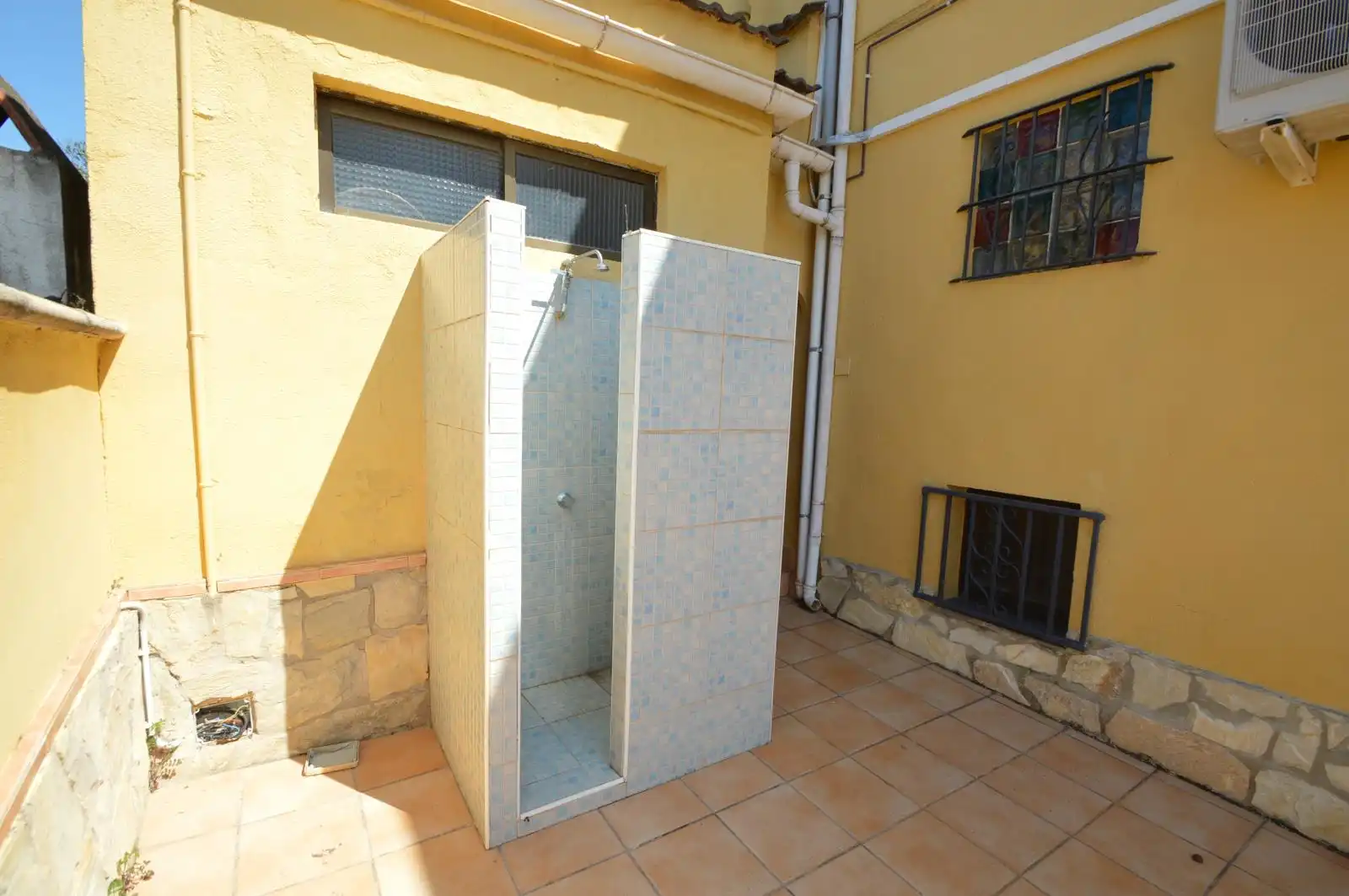 Bany de Casa o xalet en venda en Vinaròs amb Aire condicionat, Calefacció i Jardí privat