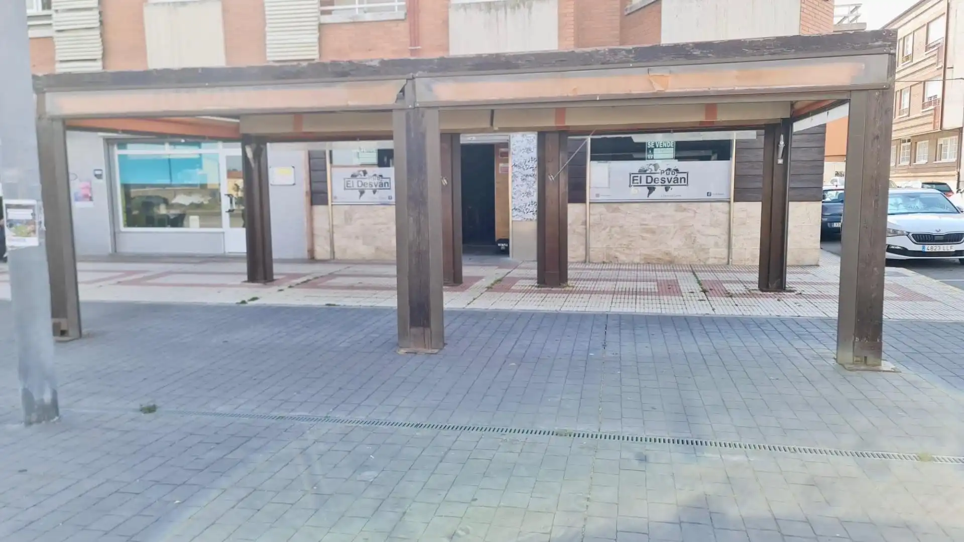 Parkplatz von Geschaftsraum zum Verkauf in Valverde de la Virgen mit Klimaanlage