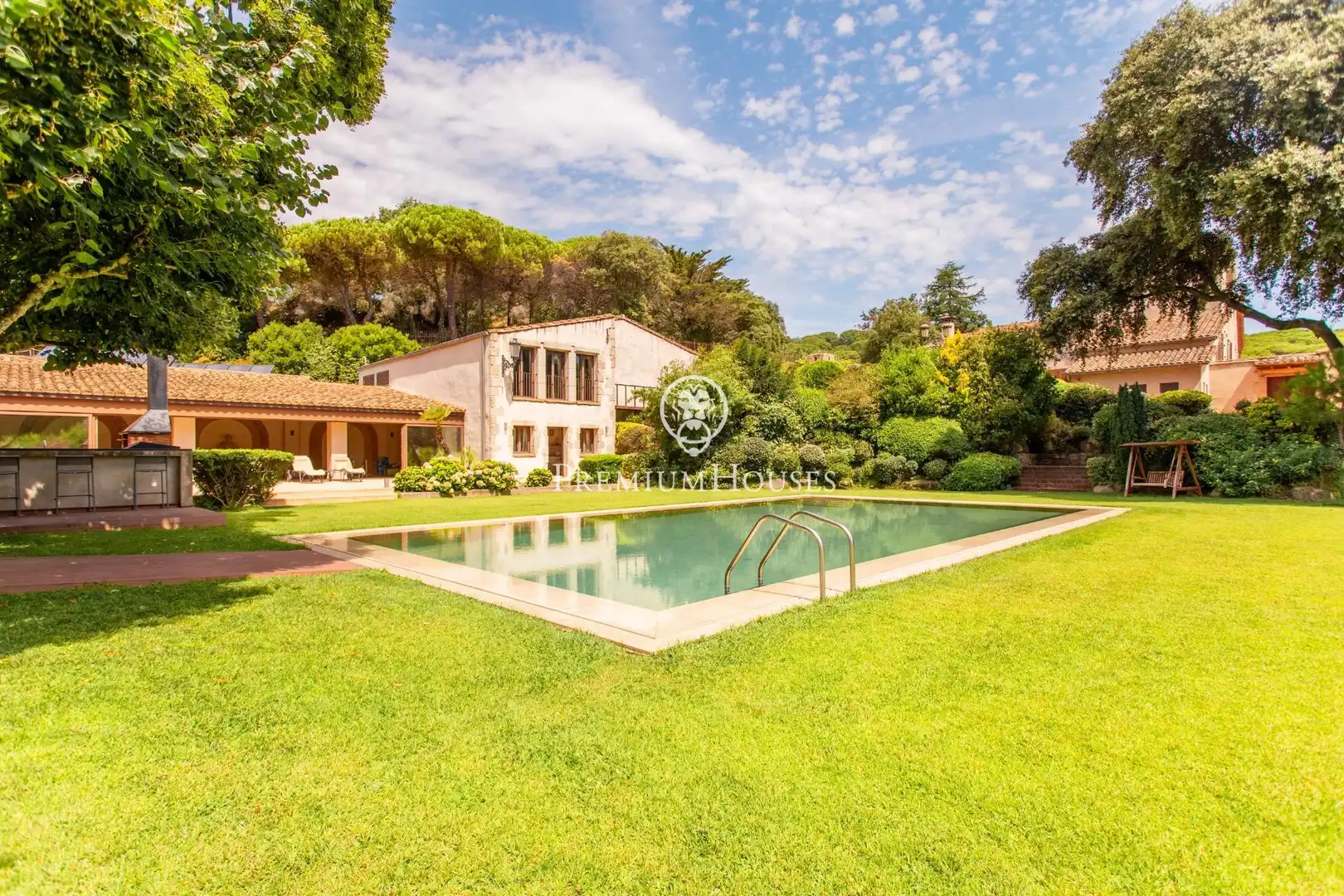 Jardí de Finca rústica en venda en Sant Andreu de Llavaneres amb Aire condicionat, Calefacció i Piscina