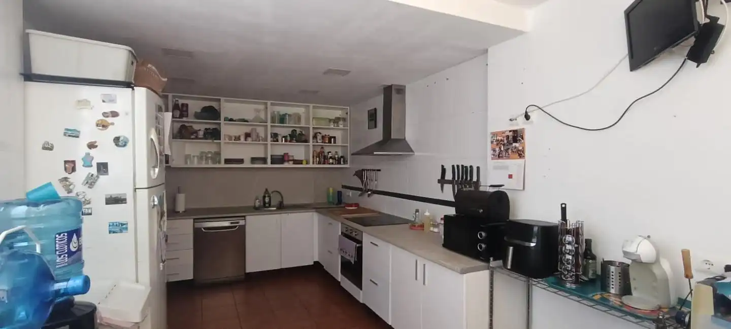 Casa aparellada amb jardí en venda a Coloma, imagen 17