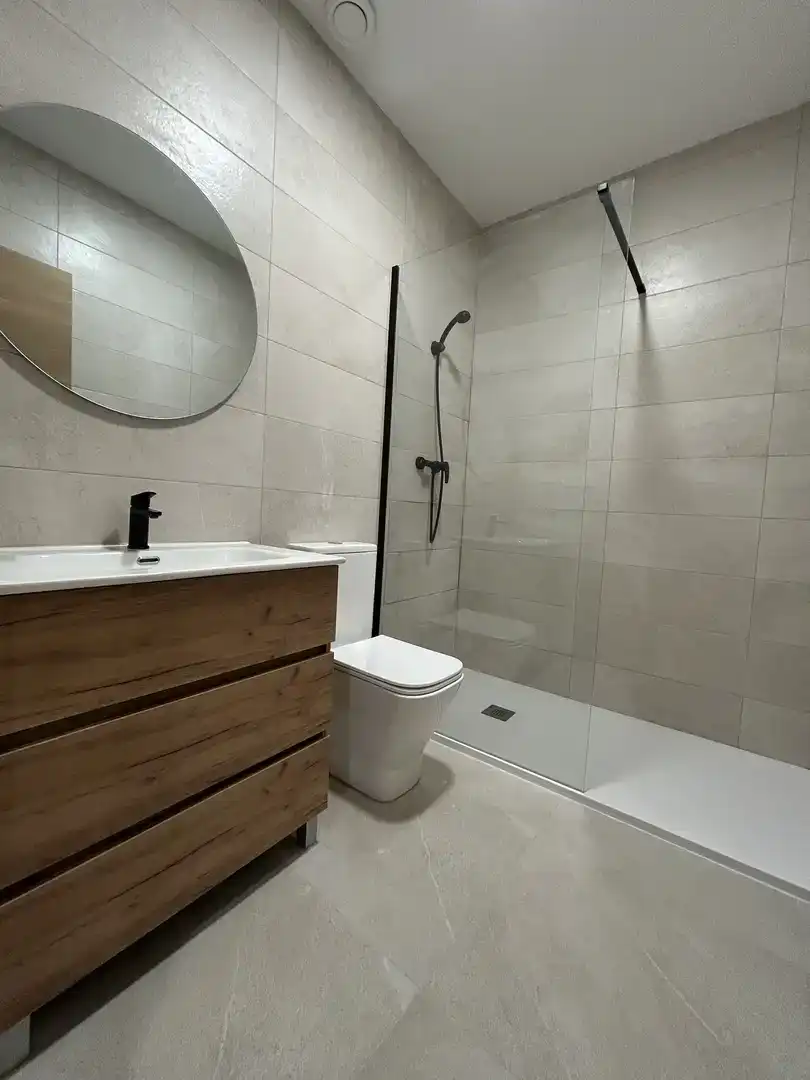 Baño de Casa o chalet en venta en Orihuela con Aire acondicionado, Jardín privado y Amueblado