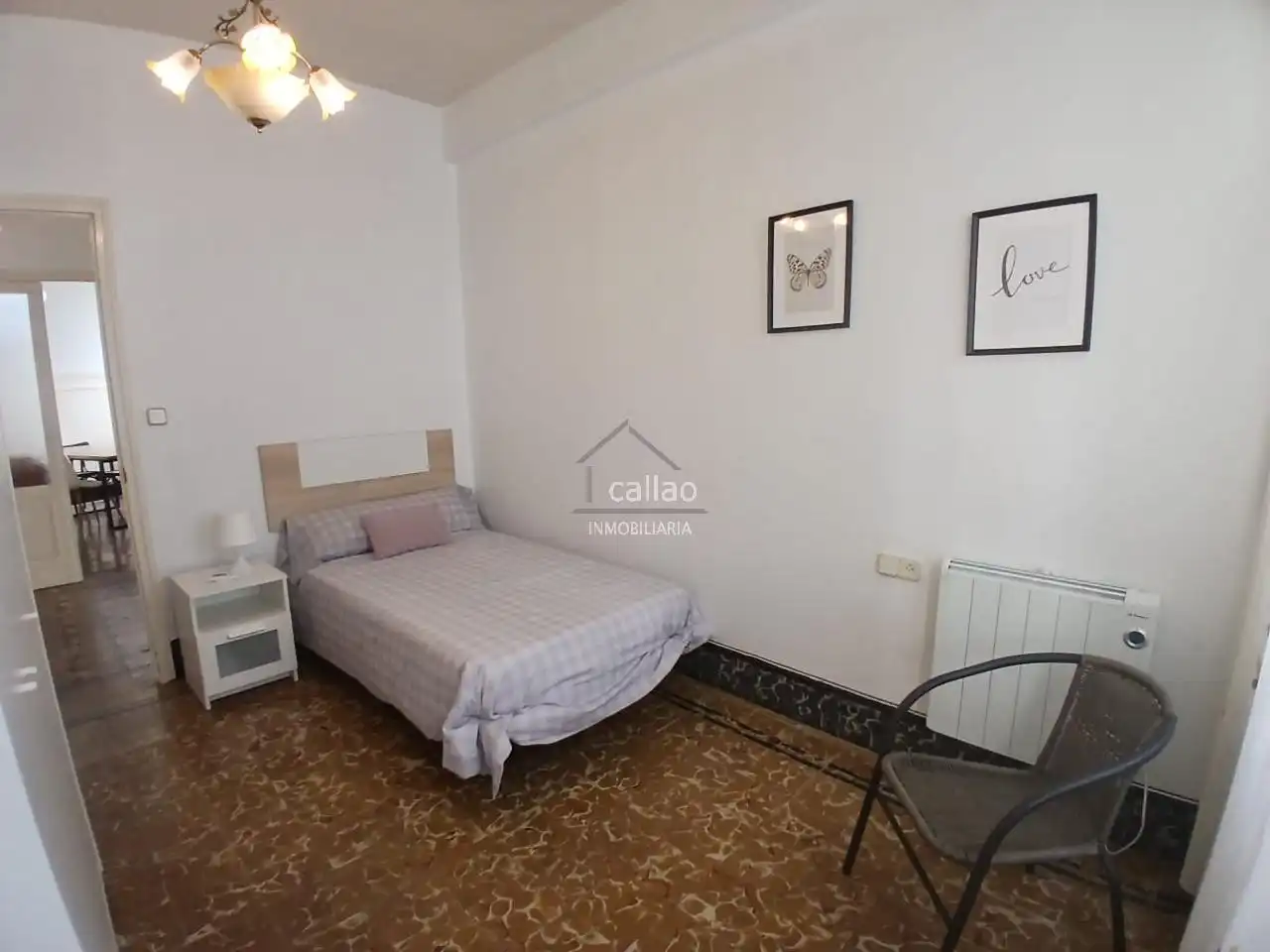 Habitación de Piso de alquiler en Ferrol con Calefacción y Amueblado