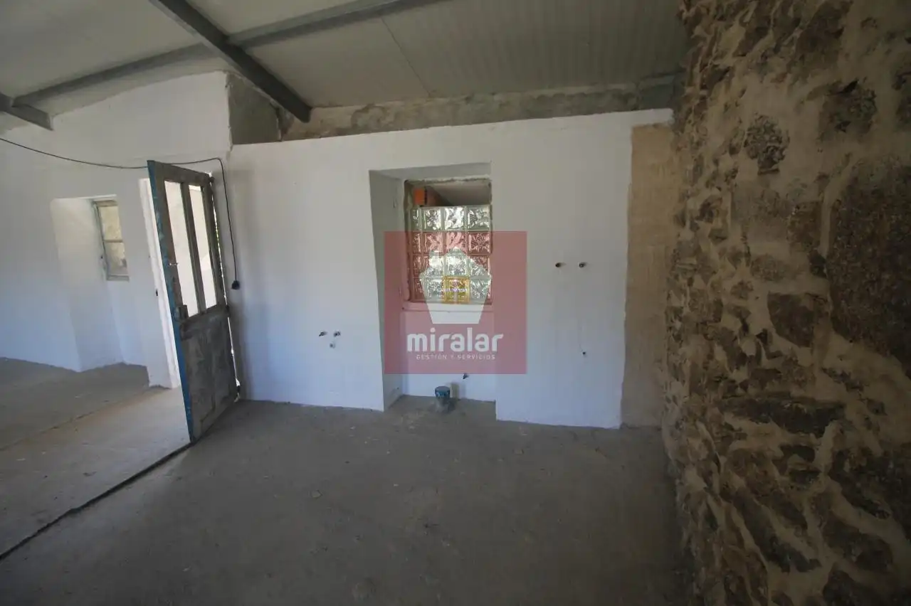 Casa con terraza en venta en Ponteareas, imagen 2