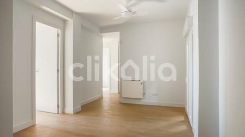 Photo 2 of Flat to rent in San Fermín, Madrid