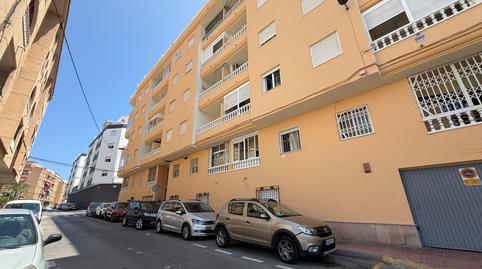 Foto 2 de Apartament en venda a Calle Tomillo, El Molino, Torrevieja