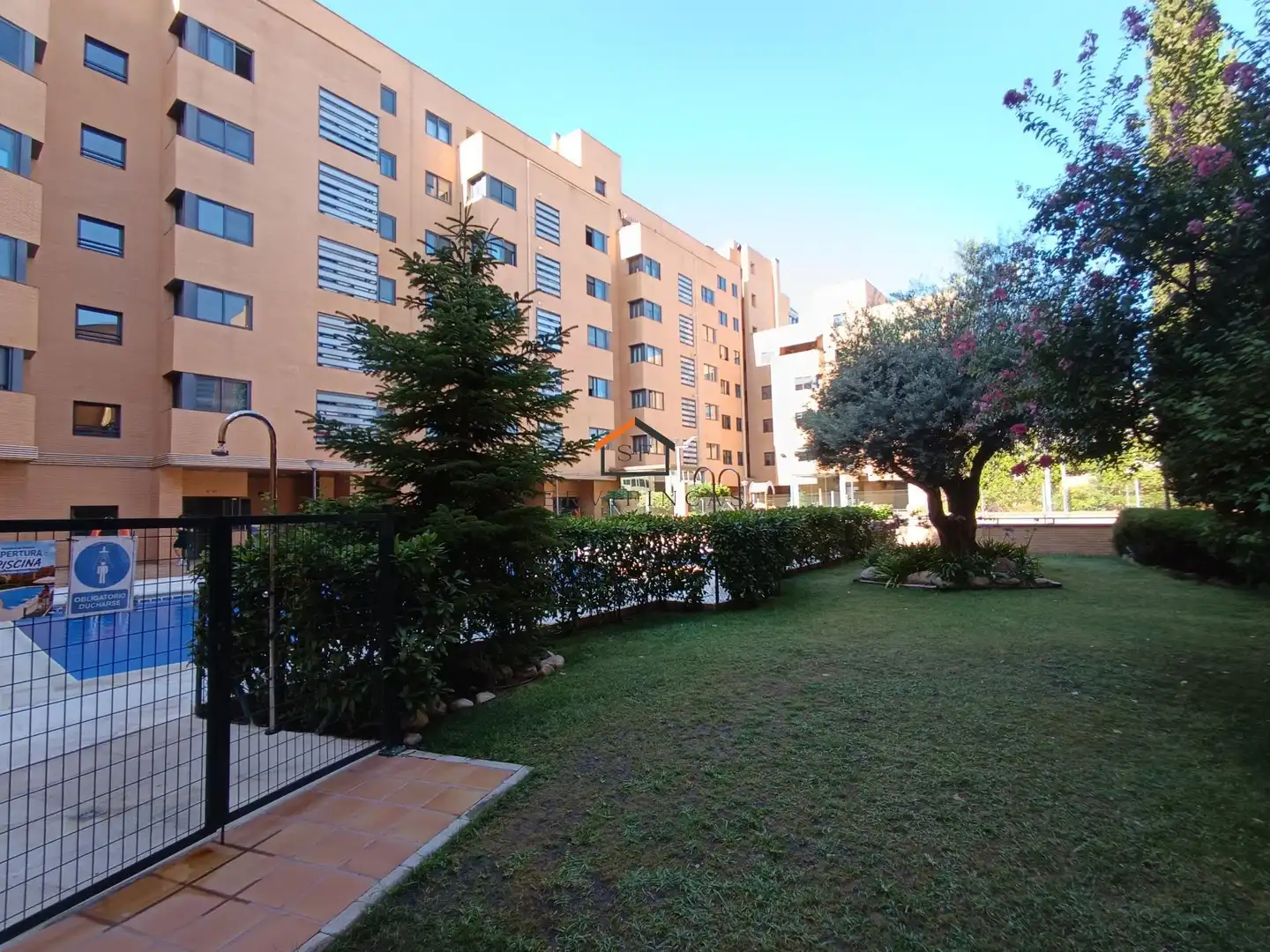 Jardí de Àtic de lloguer en Madrid amb Calefacció, Parquet i Terrassa