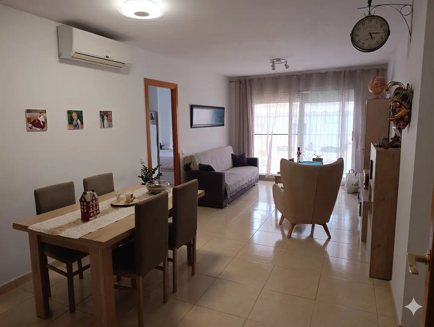 Sala d'estar de Pis en venda en Tortosa amb Aire condicionat, Moblat i Balcó