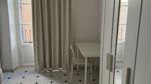 Photo 3 of Flat for rent in Calle Alhóndiga, 16, Centro - Sagrario,  Granada Capital