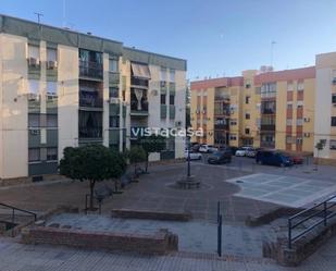 Exterior view of Flat for sale in Mairena del Alcor  with Heating