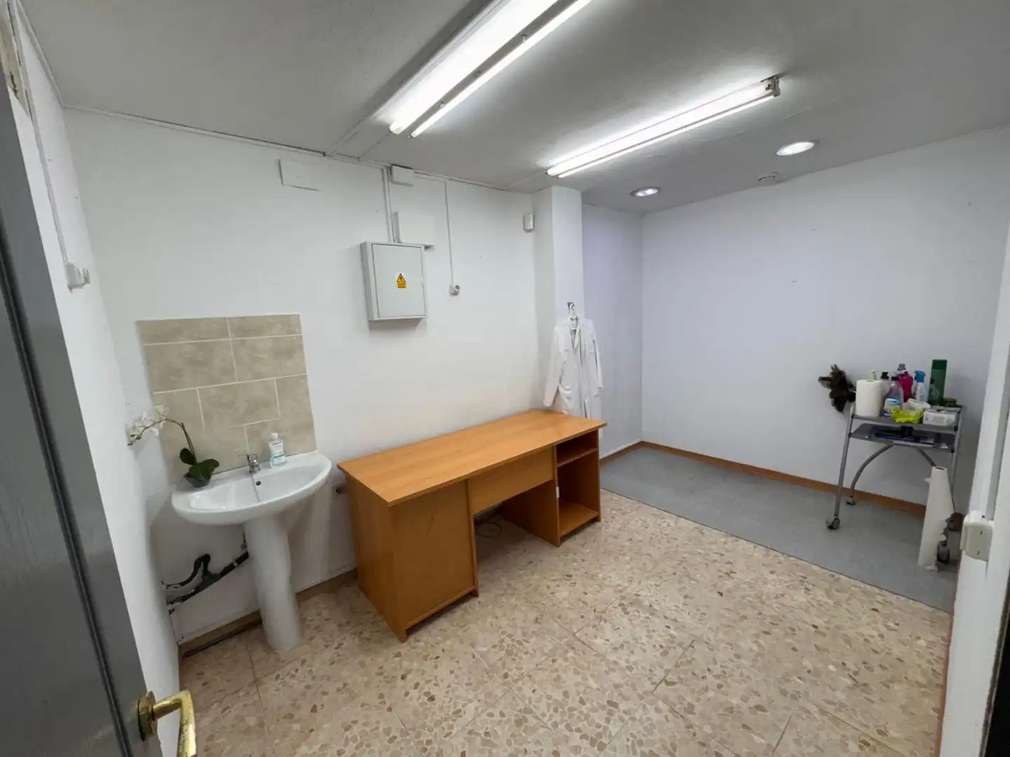 Local en venta en San Juan de Aznalfarache