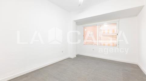 Foto 4 de Pis en venda a Torrefiel,  Valencia Capital