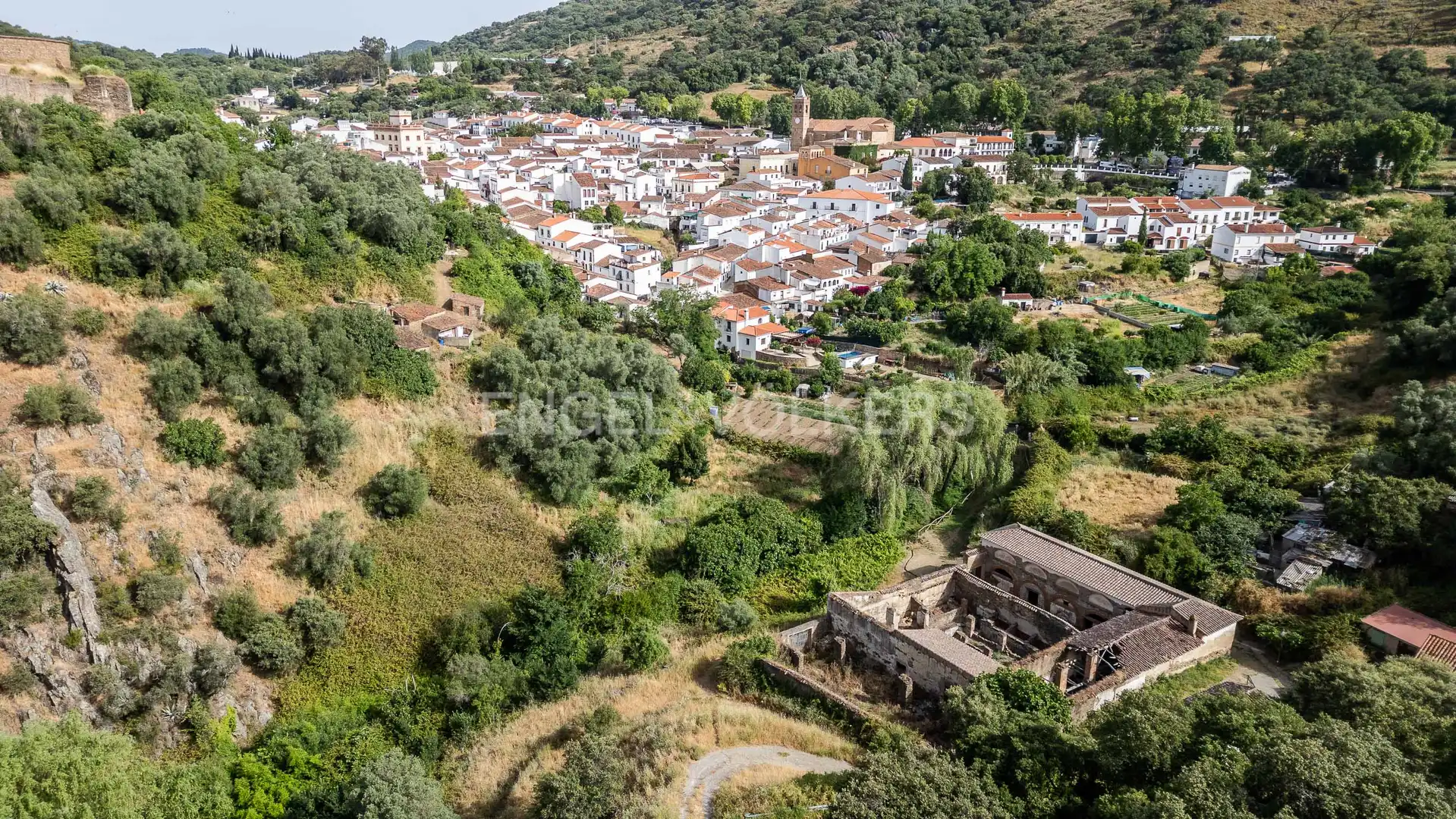 Vista exterior de Finca rústica en venta en Almonaster la Real con Calefacción