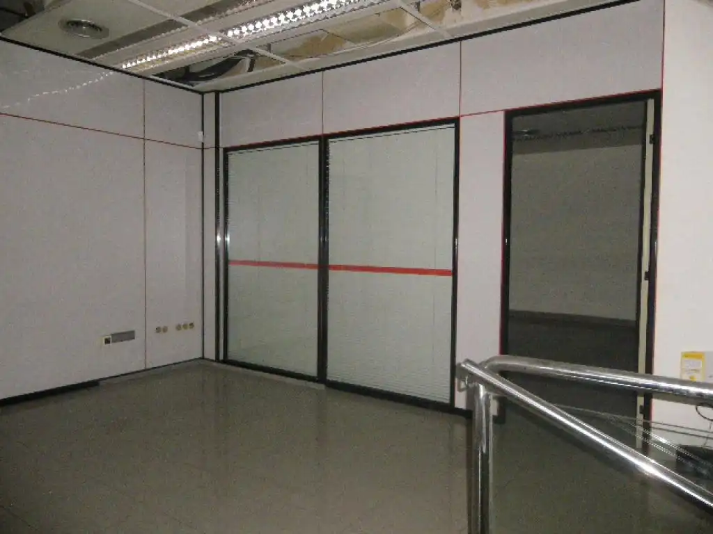 Business premises to rent in C/ Joaquim Bartrina, imagen 5