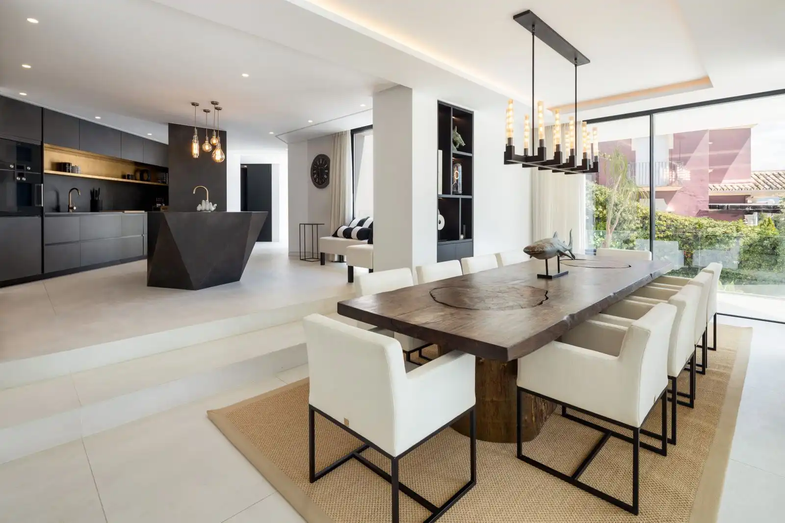Chalet con piscina en venta en Calle Halcon Peregrino 18, imagen 7