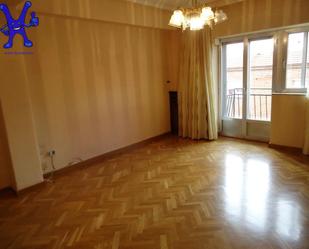 Bedroom of Flat for sale in Salamanca Capital  with Terrace