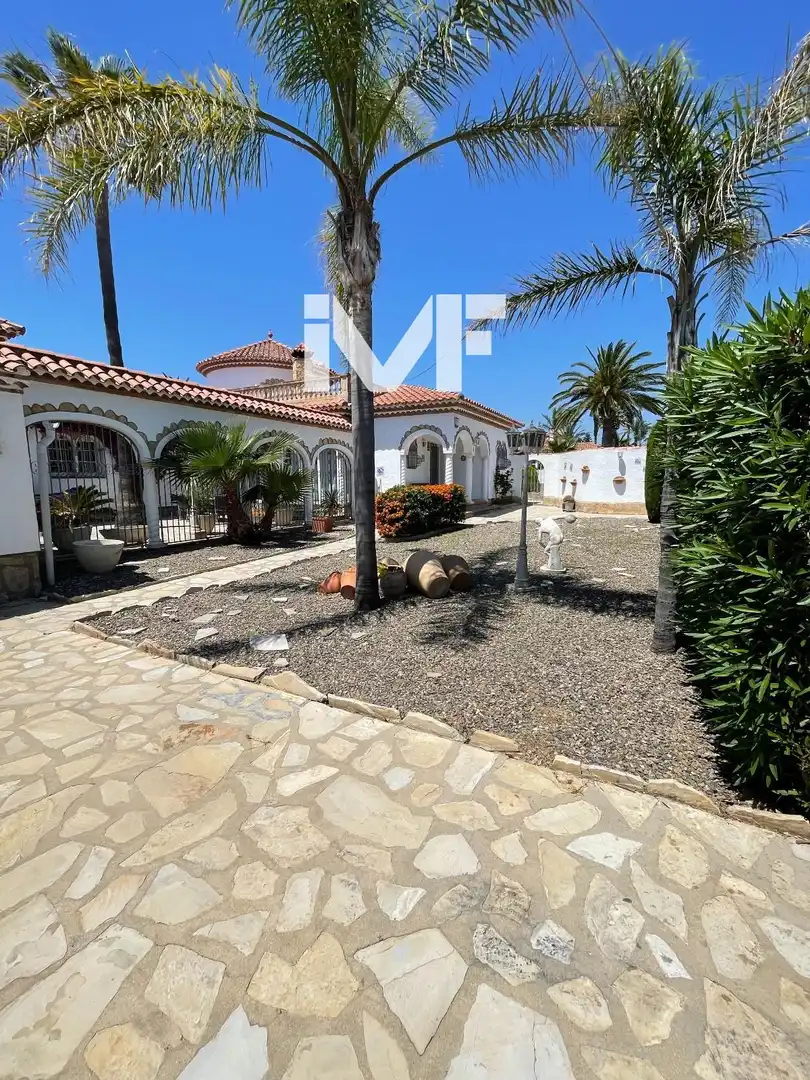 Villa avec piscine à vendre à Miami Platja, imagen 38