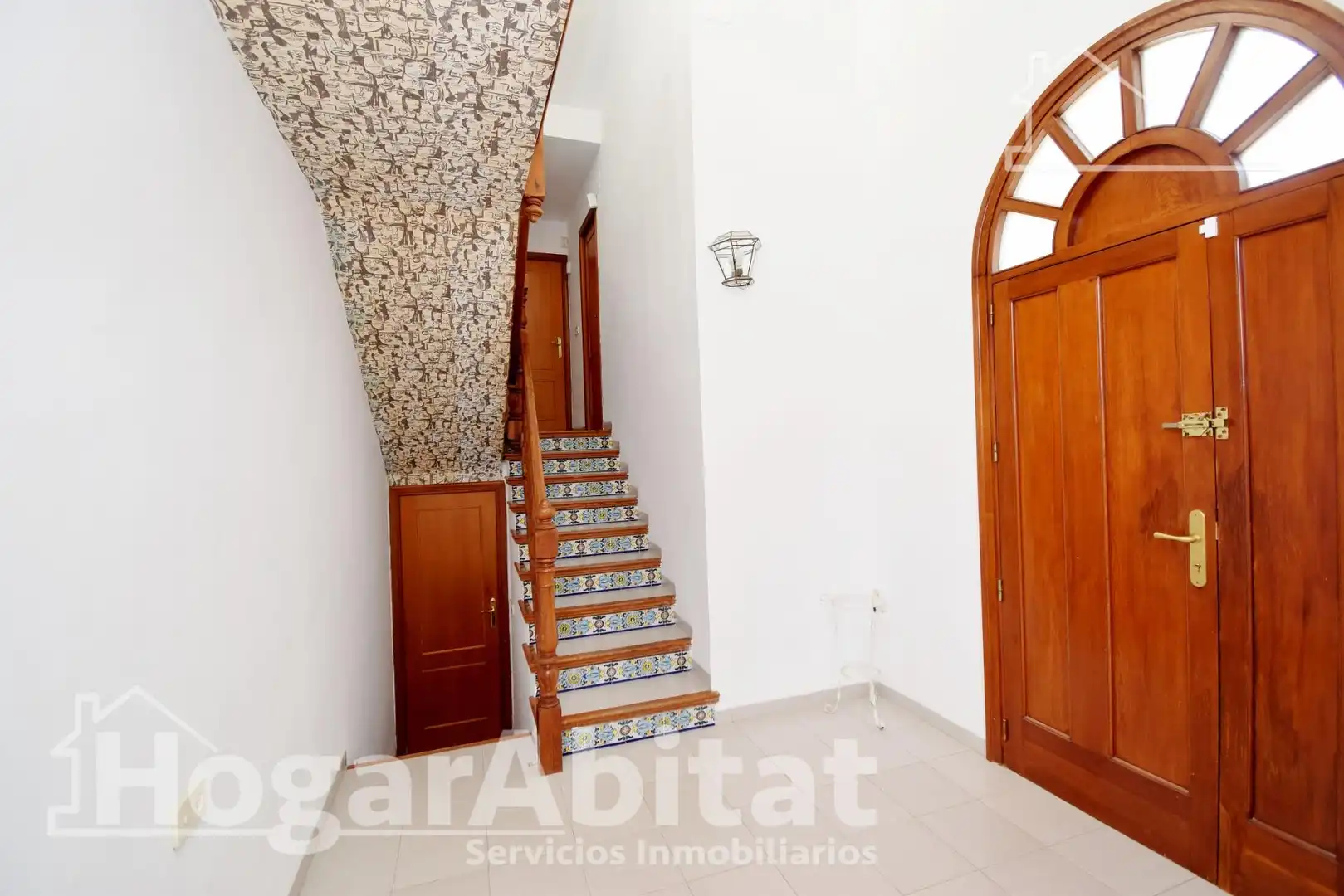 Haus oder Chalet zum Verkauf in Almazora / Almassora mit Privatgarten, Terrasse und Abstellraum