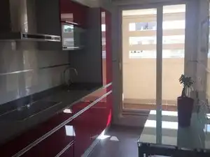 Küche von Wohnung zum Verkauf in Madrid mit Klimaanlage, Heizung und Privatgarten