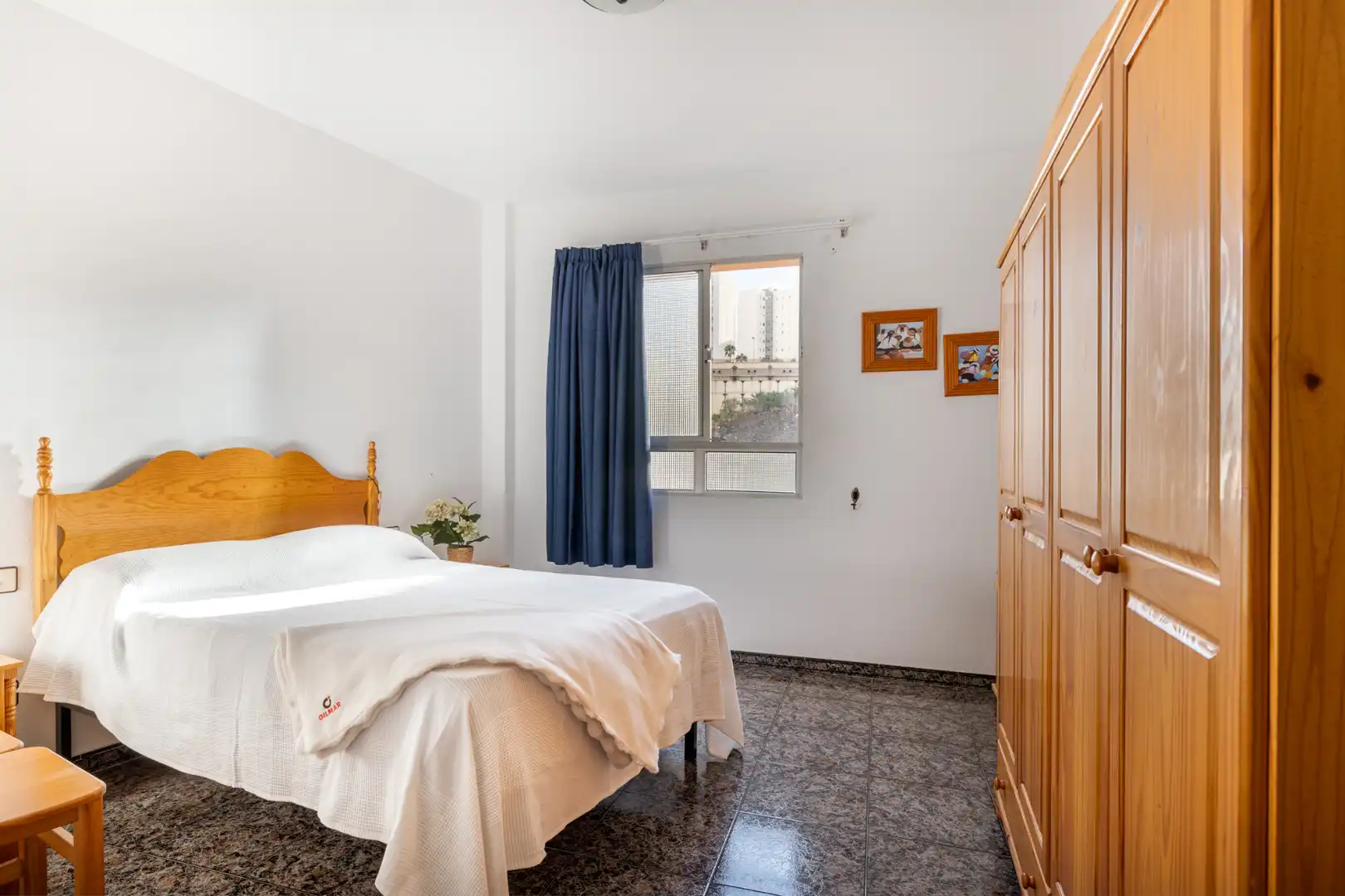 Habitación de Casa adosada en venta en Las Palmas de Gran Canaria con Terraza y Alarma