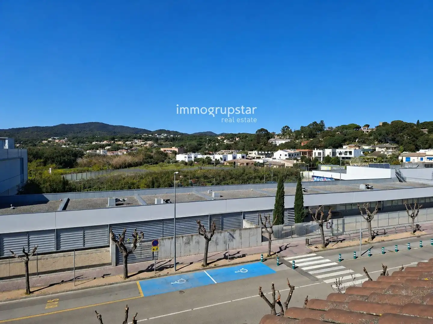 Vista exterior de Ático en venta en Calonge i Sant Antoni con Calefacción, Terraza y Piscina