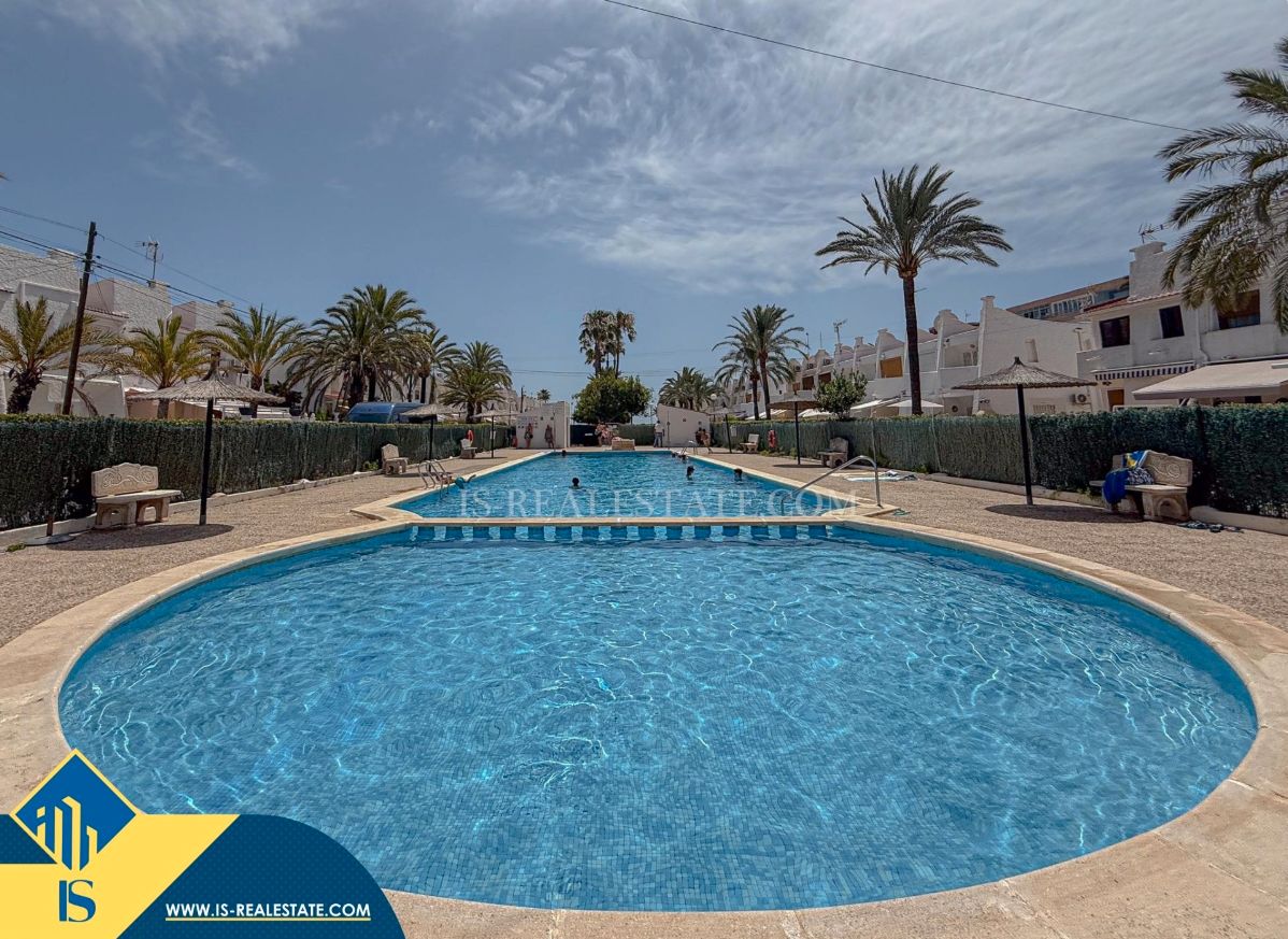 Exterior view of Apartment for sale in Torrevieja  with Heating, Terrace and Furnished