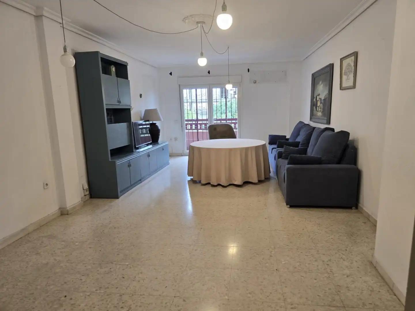 Sala d'estar de Pis en venda en Sevilla amb Aire condicionat, Terrassa i Traster