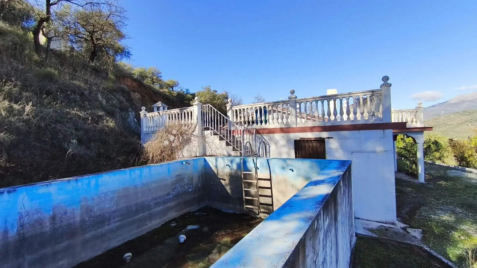 Casa rústica amb piscina en venda a Guaro, imagen 19