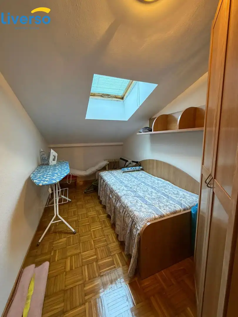 Dormitori de Dúplex en venda en Huerta de Rey amb Traster