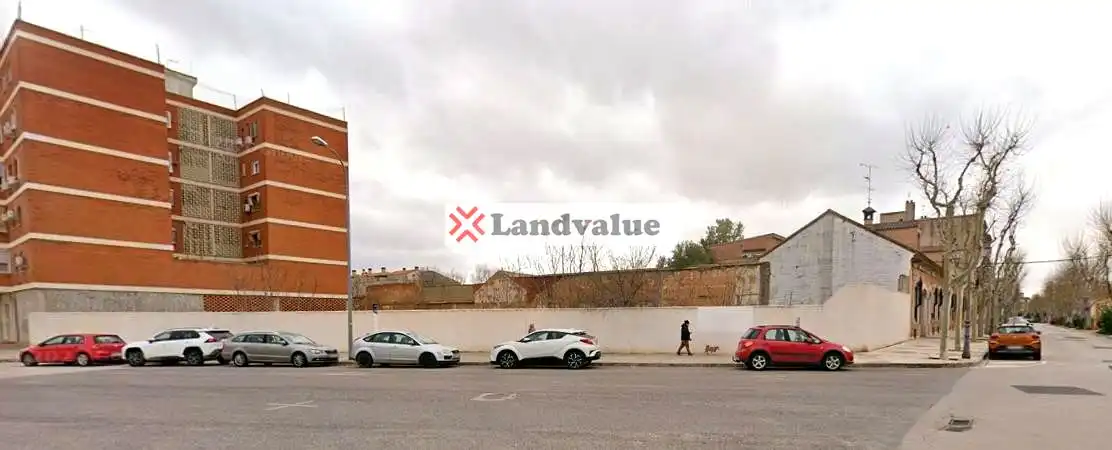 Terrenys i solars en venda a Paseo la Estación 42