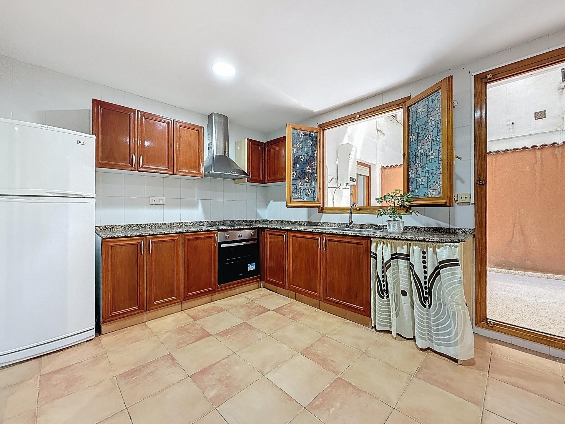 Kitchen of Flat to rent in Castalla  with Balcony