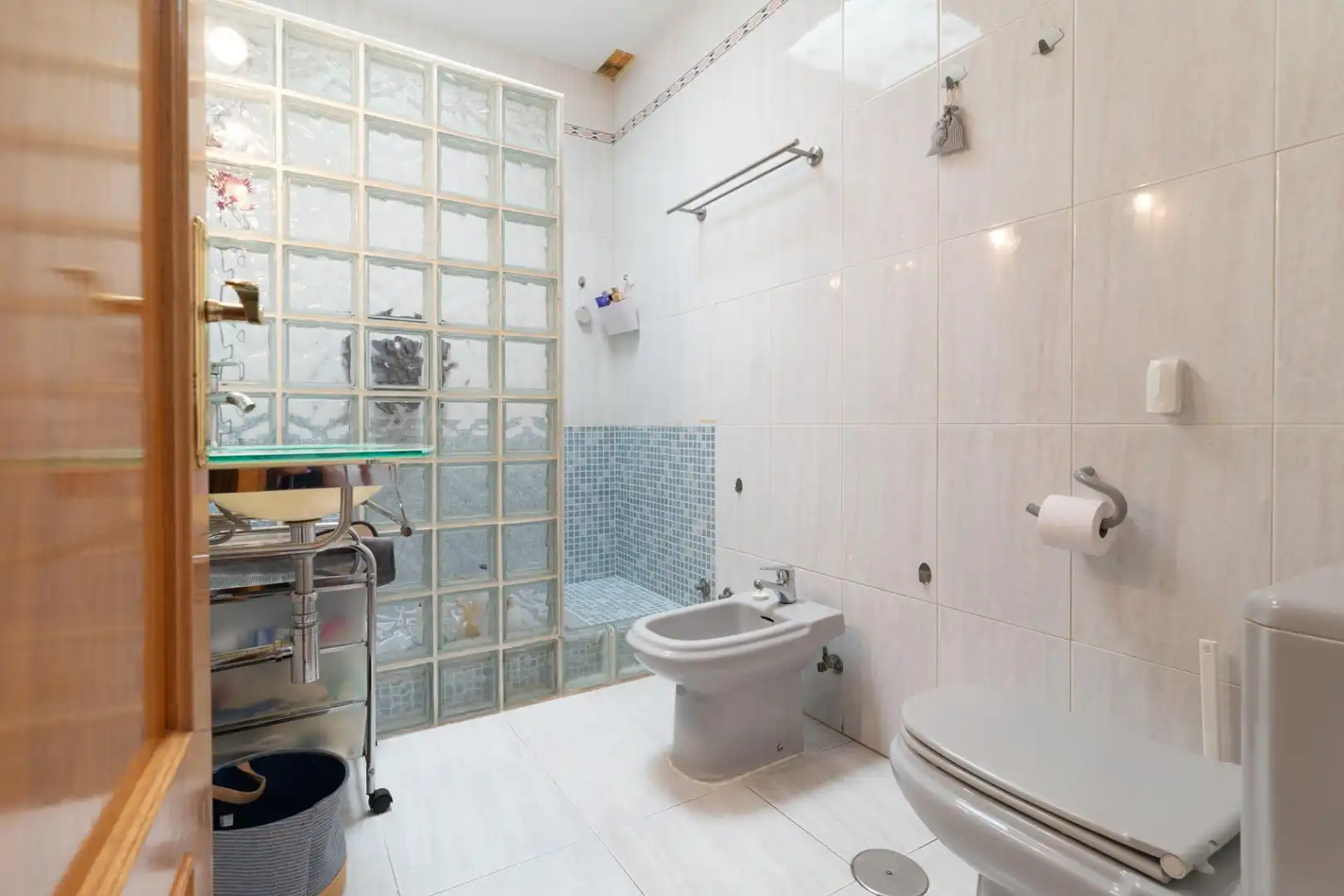 Bathroom of Detached homes for sale in Almería