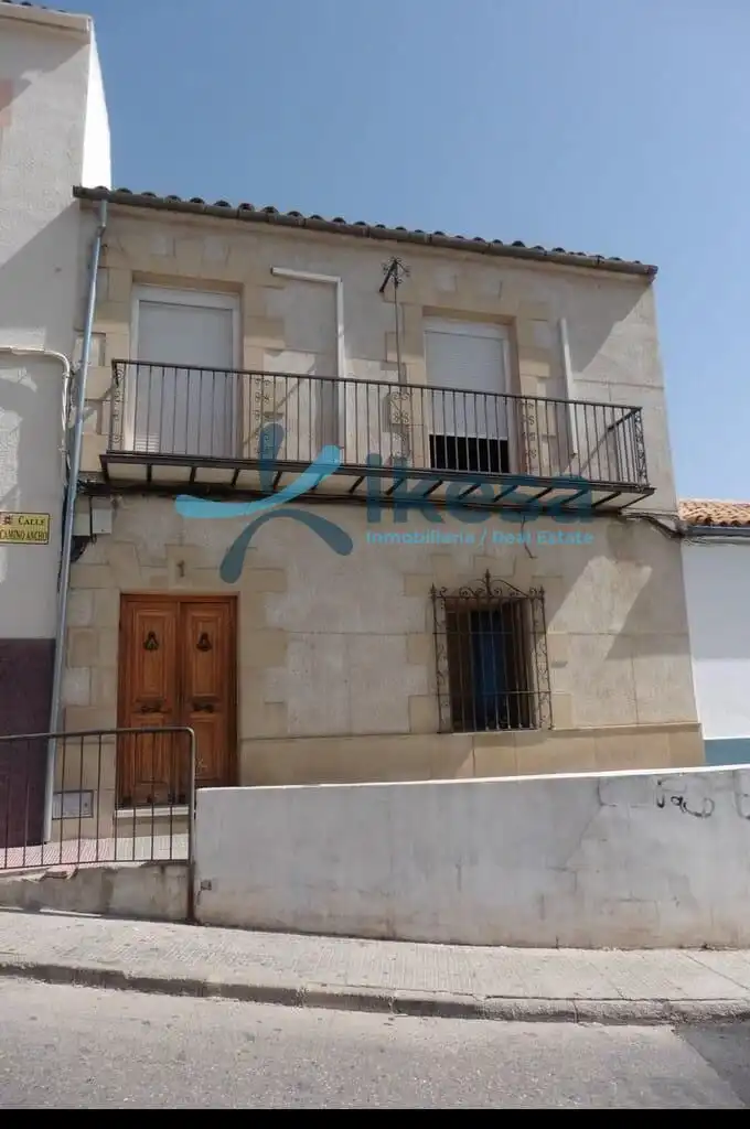 Adossat en venda a Úbeda