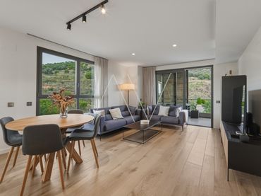 Wohnung mit Balkon zum Verkauf in TRAGINERS