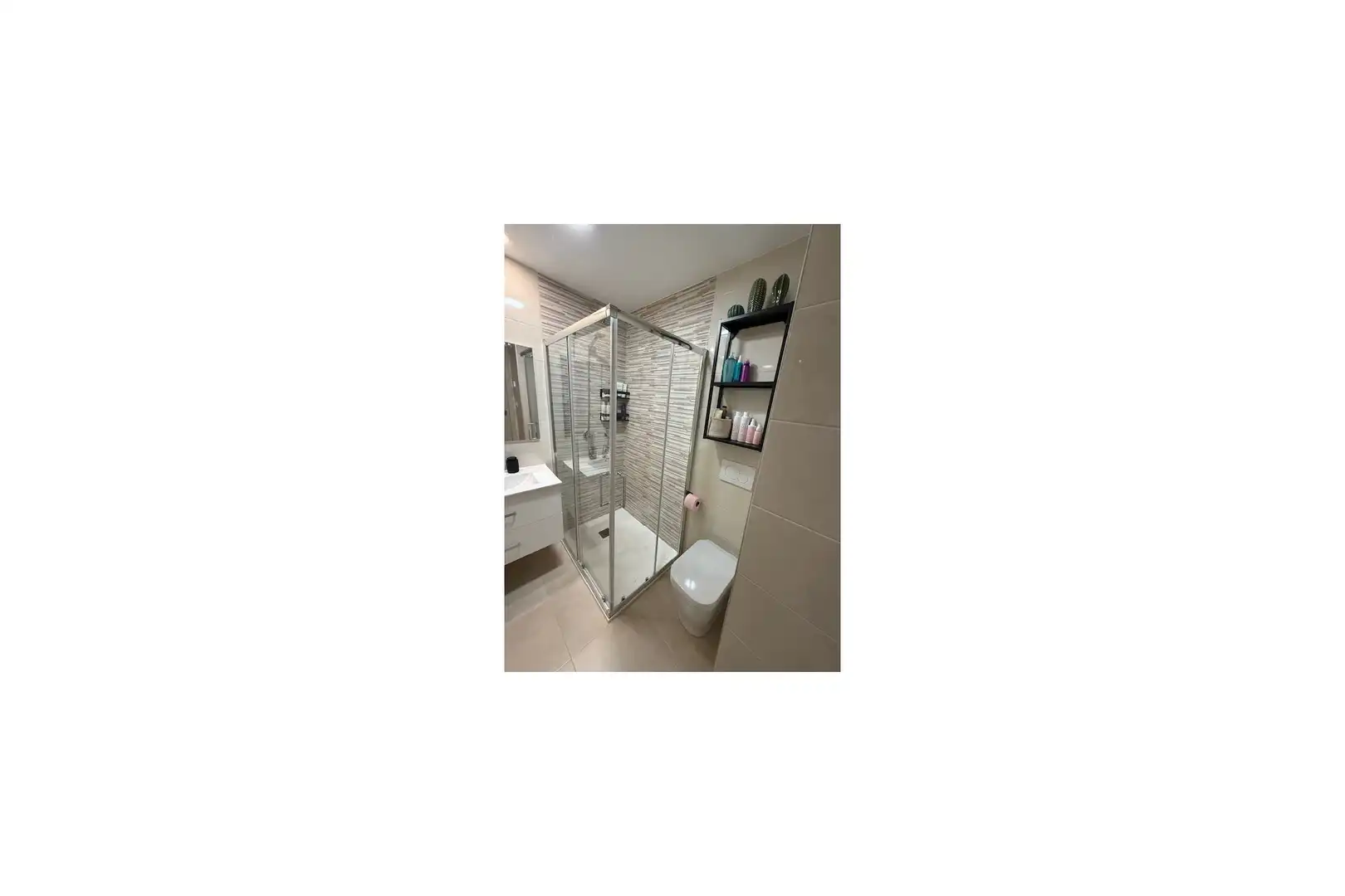 Baño de Ático en venta en Orihuela con Aire acondicionado, Calefacción y Jardín privado