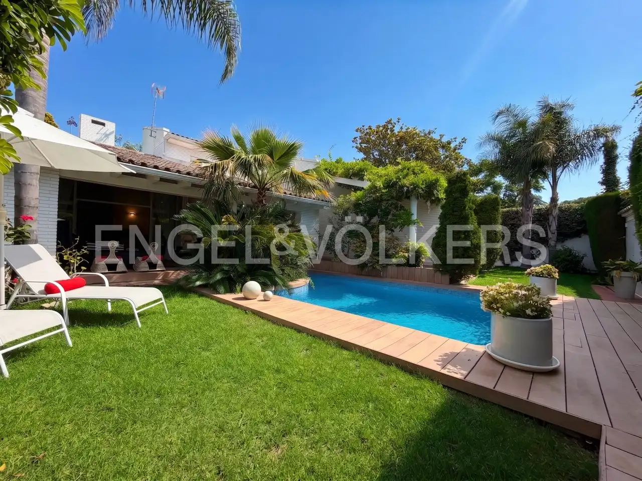 Piscina de Casa o chalet en venta en Cambrils con Aire acondicionado, Calefacción y Jardín privado