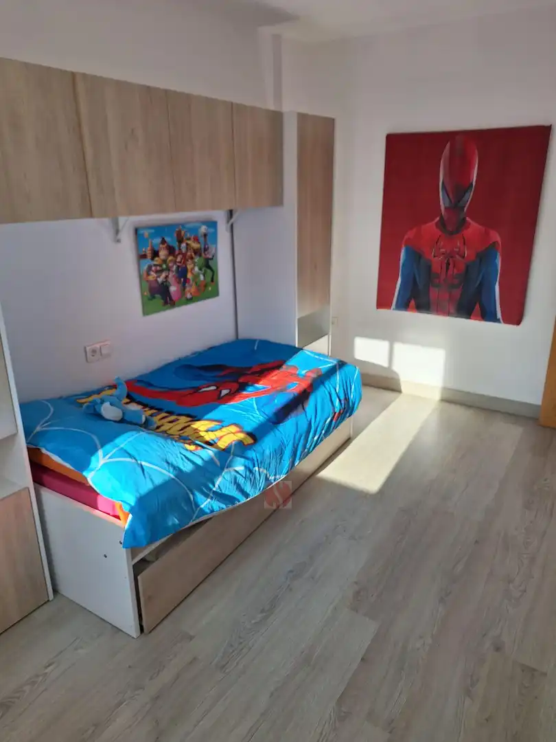 Habitación de Casa o chalet en venta en Las Gabias con Calefacción y Terraza