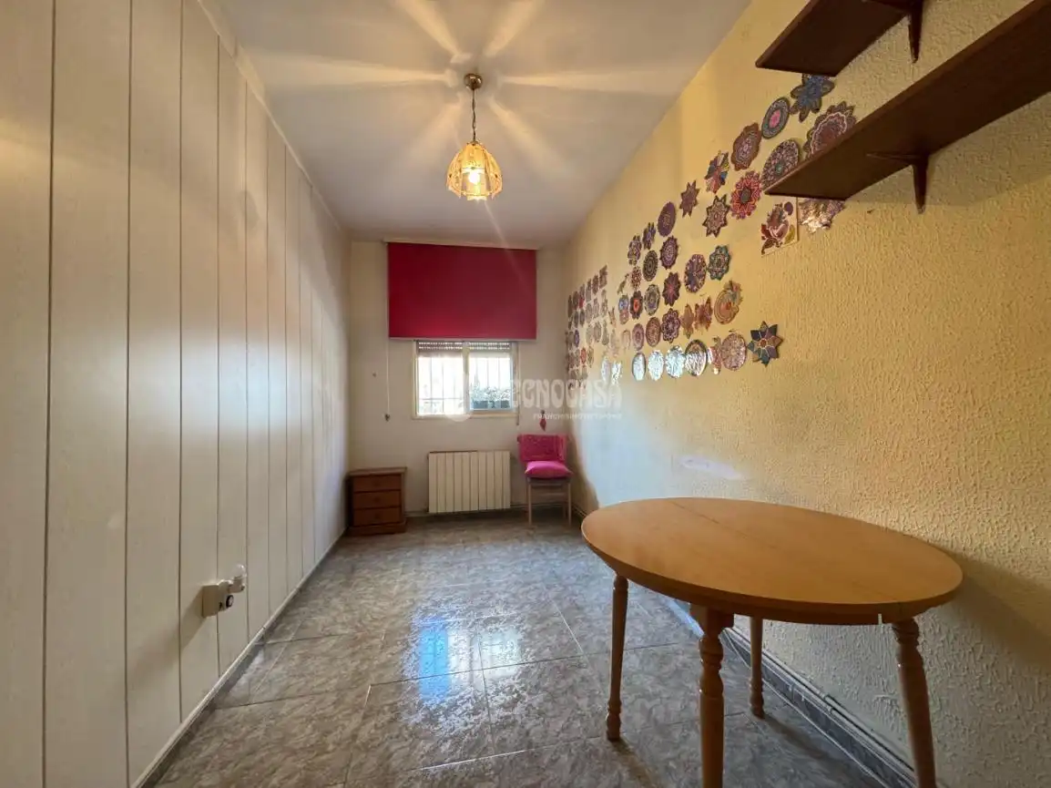 Habitación de Piso en venta en Alcobendas con Calefacción
