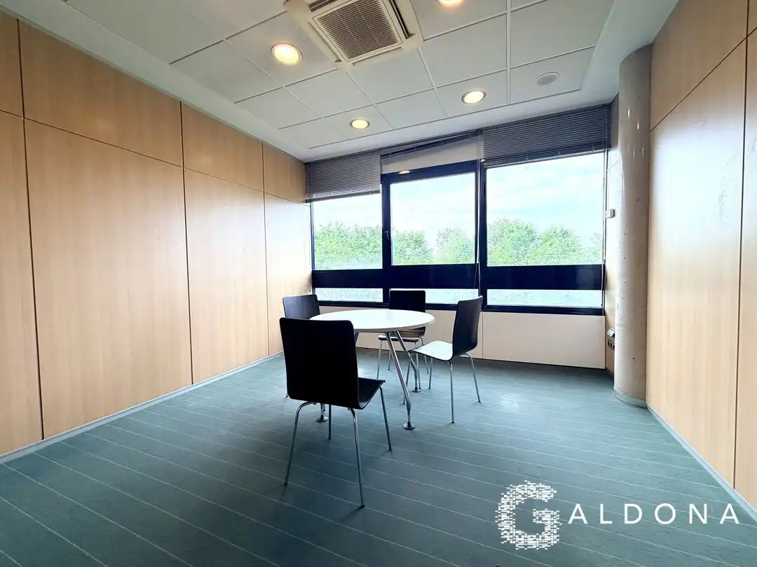 Oficina de alquiler en Donostia - San Sebastián  con Aire acondicionado y Calefacción
